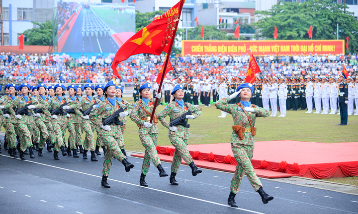 Đề xuất chính sách cho người nghỉ trước tuổi khi tinh gọn bộ máy trong Quân đội