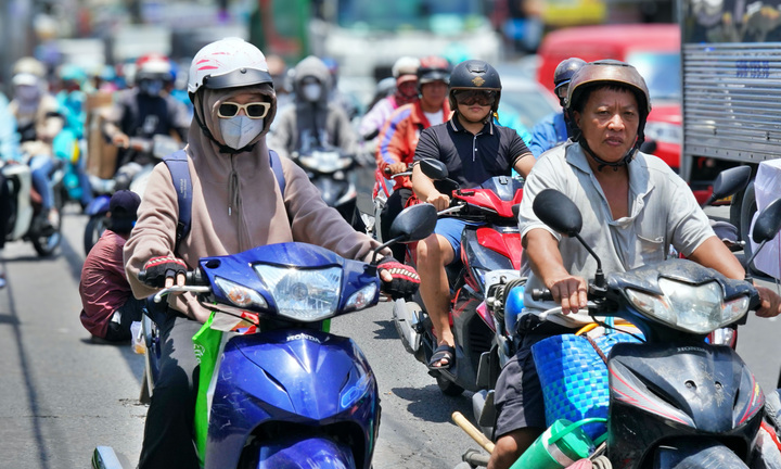 Thời tiết TP.HCM ngày 6/3: Nắng nóng từ sáng đến chiều, tia UV gây hại cao