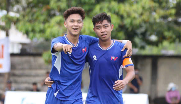 Đội bóng đầu tiên vượt qua vòng bảng giải U19 Quốc gia