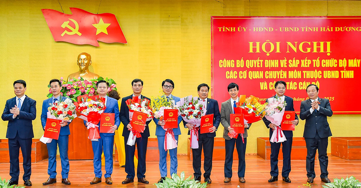 Hải Dương bổ nhiệm 5 Giám đốc Sở sau sắp xếp
