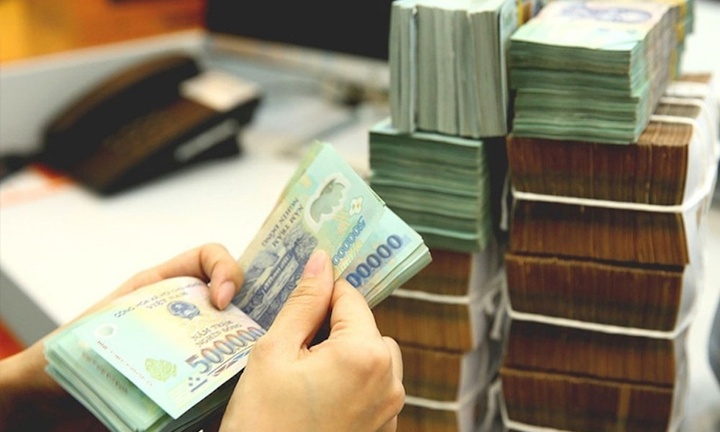 Bộ Tài chính không đề xuất đánh thuế thu nhập cá nhân với lãi tiền gửi tiết kiệm