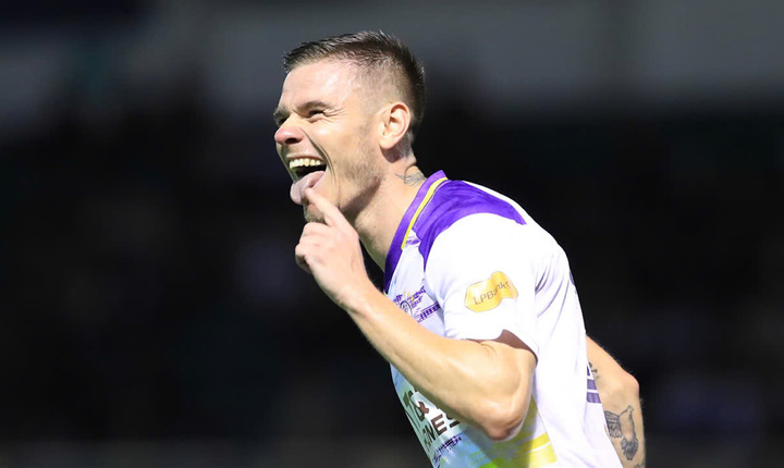 Đè bẹp Hoàng Anh Gia Lai, Hà Nội FC trở lại đường đua vô địch V.League