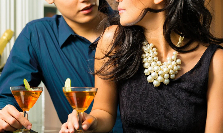 Nghiện trả tiền boa, nữ kế toán biển thủ hơn 15 tỷ đồng cho trai đẹp