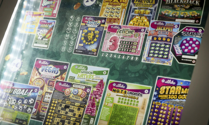 Trúng xổ số 13 tỷ đồng nhờ quẹt thẻ ngân hàng ăn cắp