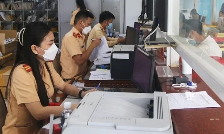 Sang tên xe máy không cần chủ cũ làm thế nào? 