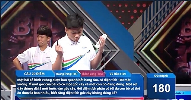 Cả 4 thí sinh chào thua câu hỏi Đường lên đỉnh Olympia, cách giải dễ hơn ăn kẹo