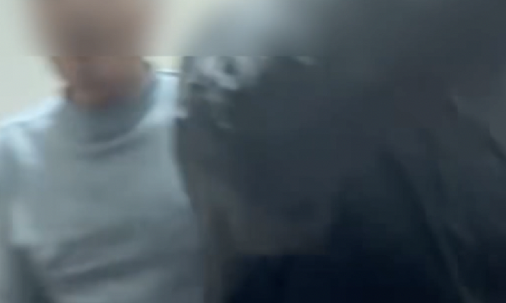 Nữ sinh tố bị chủ nhà trọ đánh, đòi tiền thay gas điều hòa khi chuyển phòng