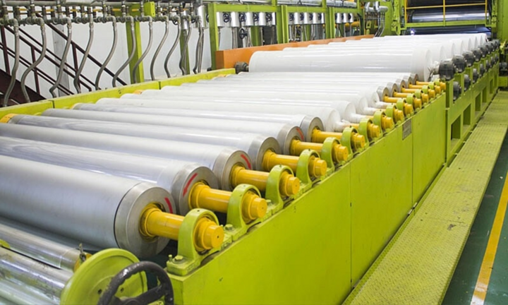  Nhựa Rạng Đông và cú 'sảy chân' khó đứng dậy