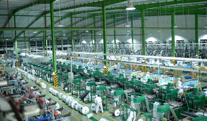 Khác thường doanh thu, lợi nhuận của các ‘ông lớn’ ngành nhựa 