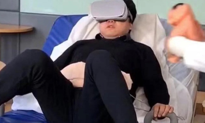Bị nhà gái ép trải nghiệm đau đẻ suốt 3 tiếng, chàng trai phải cắt bỏ ruột non