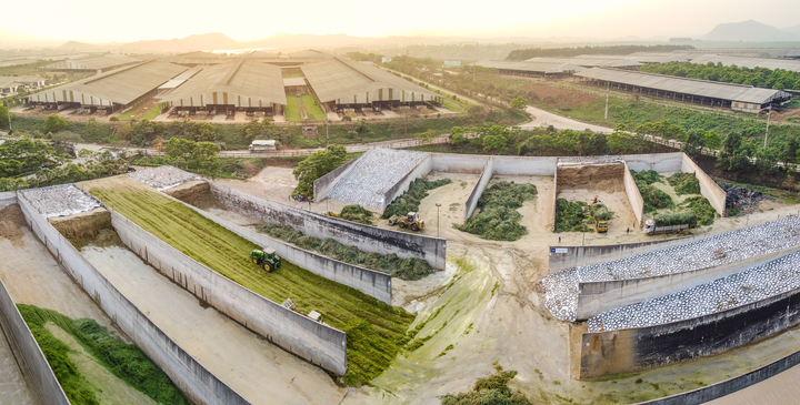 Cận cảnh 'nhà bếp 5 sao' chế biến thức ăn cho bò sữa TH true MILK