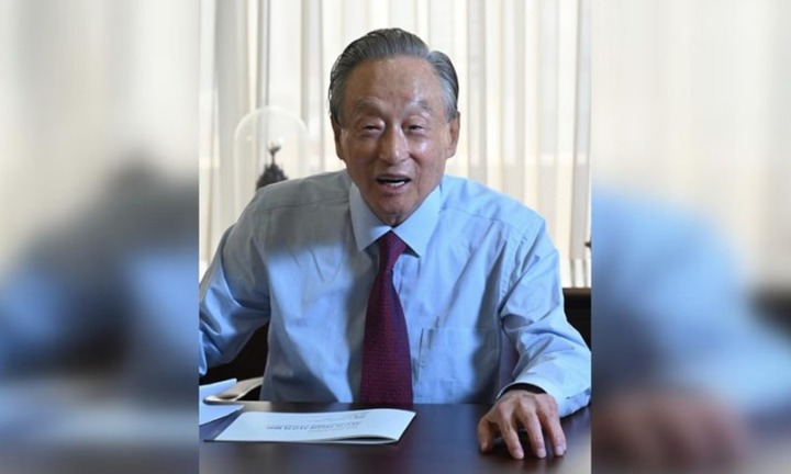 Người đàn ông học tiến sĩ ở tuổi 93