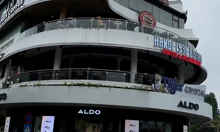 Hà Nội dự kiến phá bỏ tòa nhà 'Hàm cá mập' 