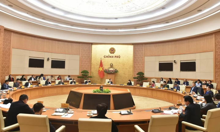 PVN, EVN kiến nghị tăng quyền tự quyết cho doanh nghiệp