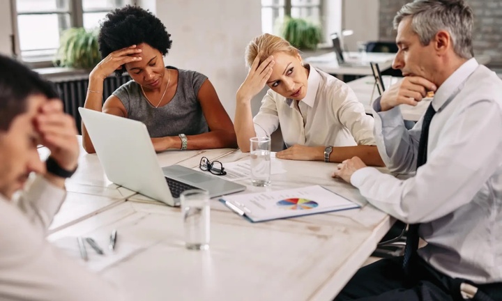 Những cuộc họp vô bổ khiến 90% nhân viên mắc hội chứng 'say họp' 