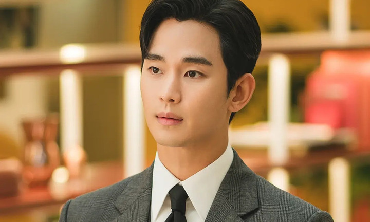 Kim Soo Hyun nguy cơ 'bay màu' 667 tỷ đồng tiền quảng cáo?