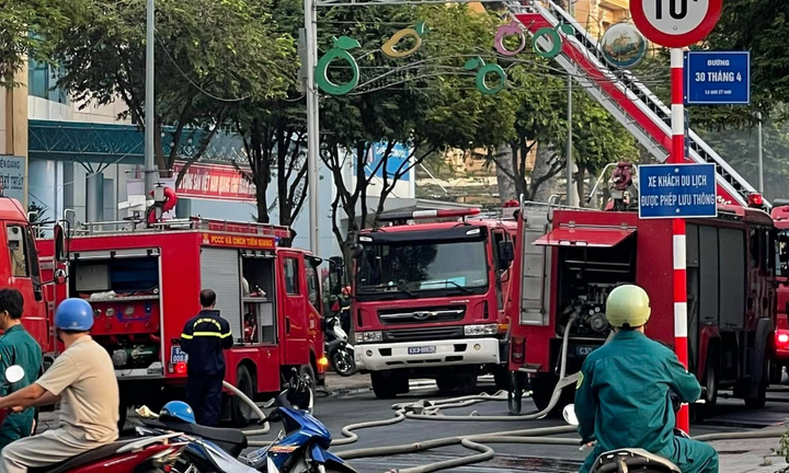 Cháy trụ sở VNPT Tiền Giang, mạng viễn thông tê liệt