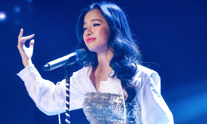 Ca sĩ Lâm Bảo Ngọc: Từng muốn giải nghệ, chui đầu vào tủ lạnh vì trầm cảm