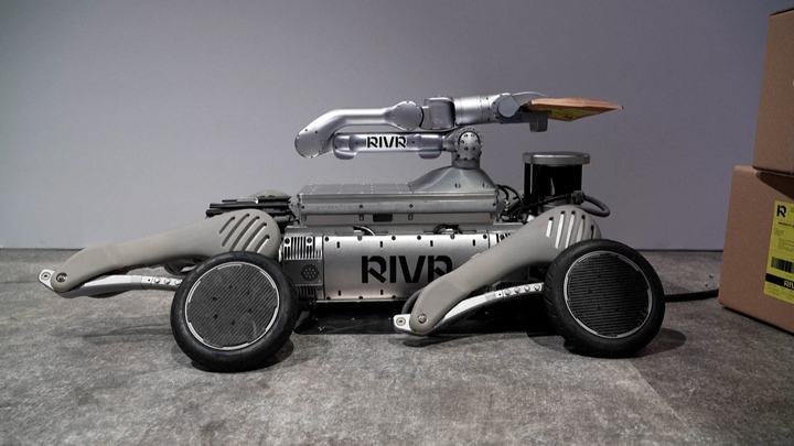 Robot giao hàng AI leo bậc thang, chinh phục địa hình không tưởng