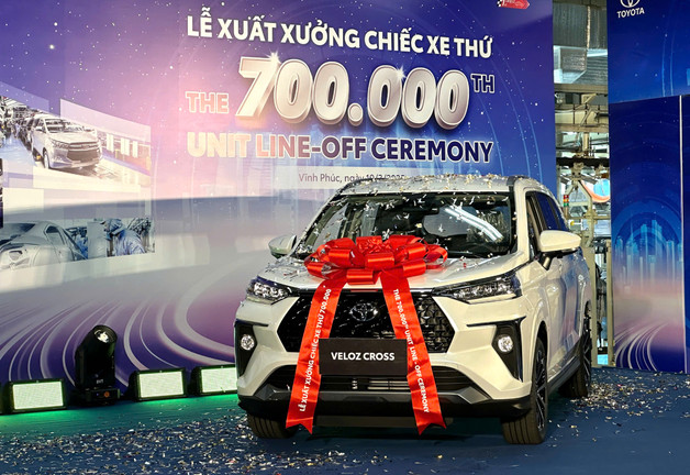 Bất ngờ chủ nhân chiếc xe Toyota thứ 700.000 tại Việt Nam