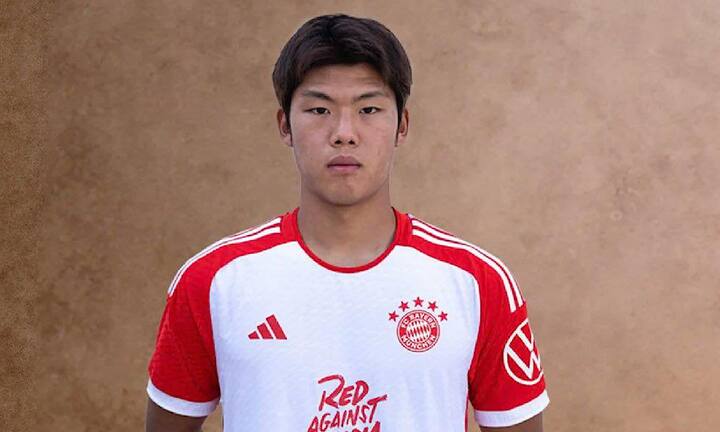 Cầu thủ Trung Quốc qua đời sau thời gian chết não