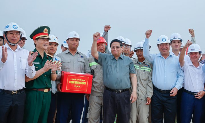 Thủ tướng yêu cầu cơ bản hoàn thành xây dựng Sân bay Long Thành trong năm 2025