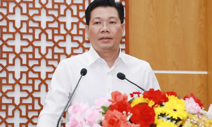 Bộ Chính trị chuẩn y, trao quyết định cho Bí thư Tỉnh ủy Tây Ninh