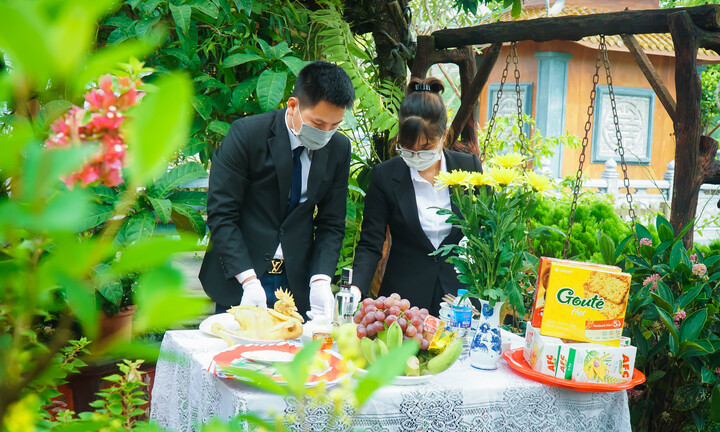 Chi tiền triệu tảo mộ online dịp Tết thanh minh