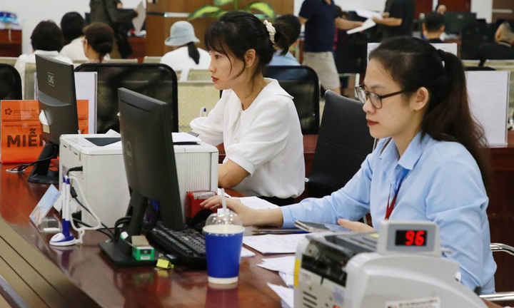 Bố trí nhà ở công vụ, hỗ trợ đi lại cho cán bộ khi làm việc ở thủ phủ mới