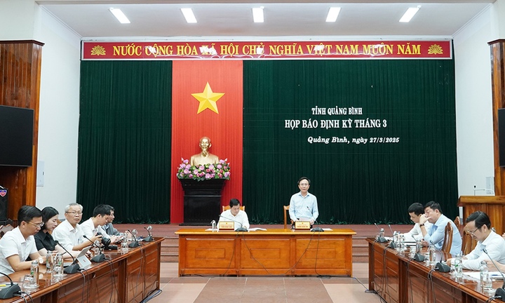 18 cán bộ nghỉ hưu trước tuổi ở Quảng Bình nhận gần 25 tỷ đồng