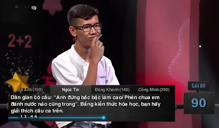 Câu hỏi Hoá học khiến cả 4 thí sinh Đường lên đỉnh Olympia chào thua