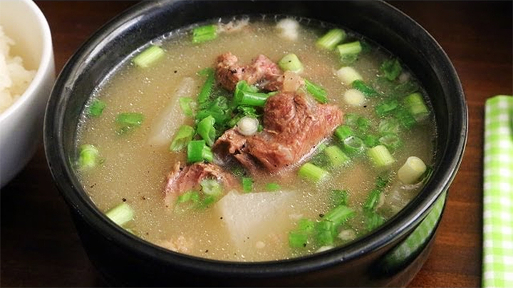 3 công thức nấu canh giải rượu của người Hàn Quốc
