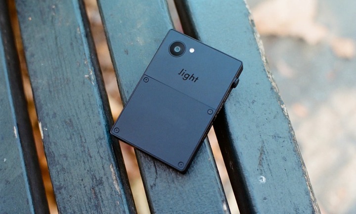 Light Phone 3 chiếc điện thoại giúp người dùng ‘cai nghiện’ mạng xã hội