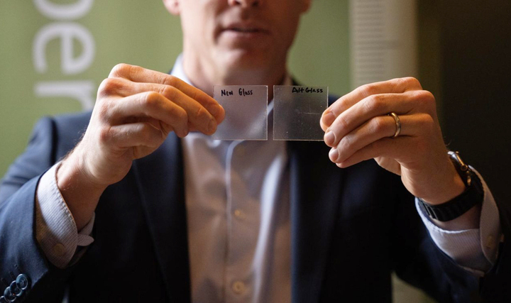 Corning ra mắt kính cường lực từ gốm