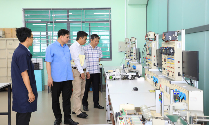 VOVedu trao đổi kinh nghiệm chuyển đổi số tại trường Cao đẳng Lý Tự Trọng