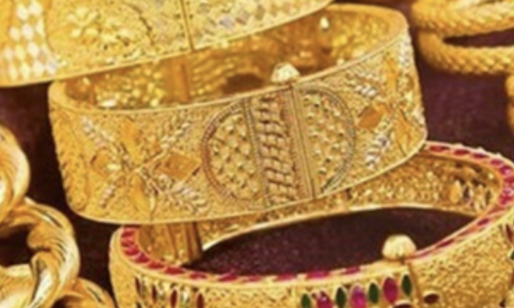 Giá vàng ngày 1/4: Vàng thế giới lập đỉnh 3.125 USD/ounce