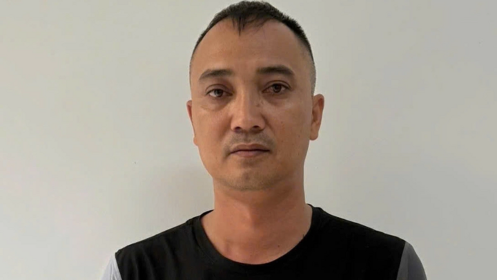 Bắt tài xế ô tô dùng gậy bóng chày đánh người đàn ông đi xe máy ở Bình Dương