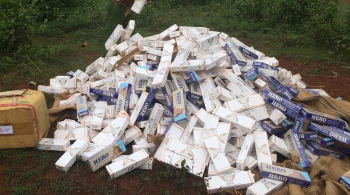 Thủ đoạn buôn lậu thuốc lá ngày càng tinh vi khi áp dụng AI