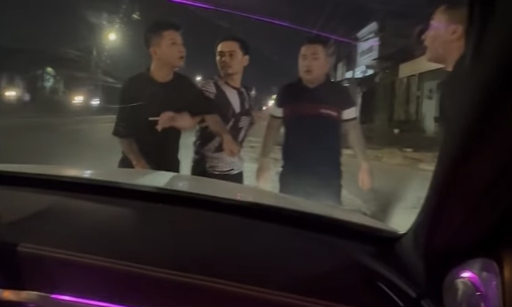 Bắt khẩn cấp nhóm nghi can chặn ô tô, đánh bé trai 2 tuổi phải cấp cứu