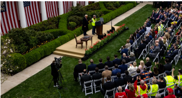 Ông Trump vừa 'thả quả bom hạt nhân' vào hệ thống thương mại toàn cầu