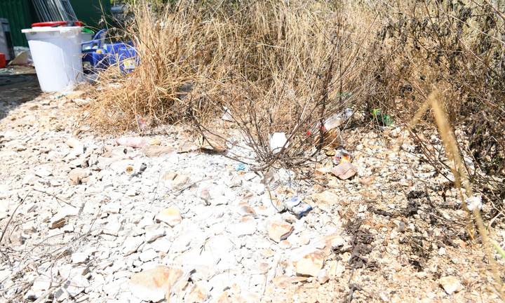 Cây cối chết khô quanh xưởng ma túy lớn nhất Việt Nam vừa bị triệt phá