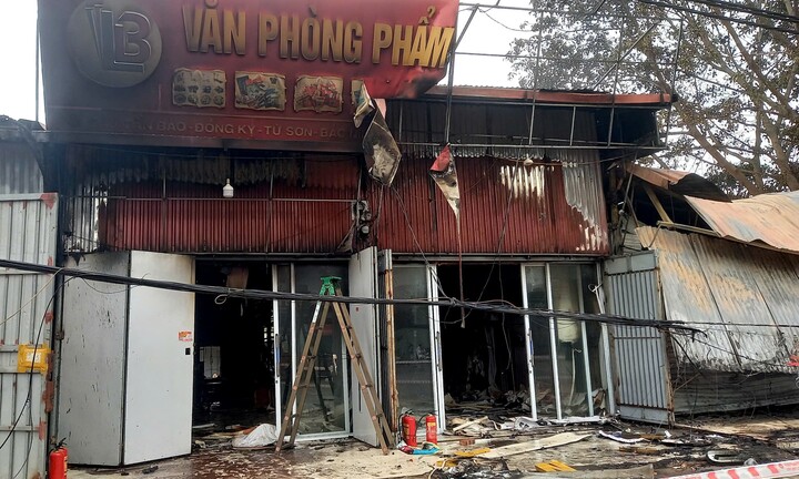 Cháy quán trà chanh ở Bắc Ninh, bé gái 2 tuổi tử vong thương tâm