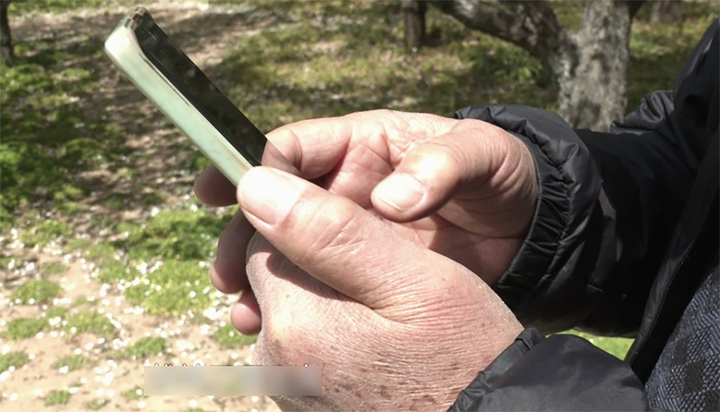 Ông lão U80 si tình đạp xe 80km để dỗ bạn gái quay lại