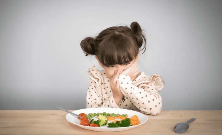 Trẻ lười ăn rau, có thể bổ sung chất xơ từ đâu?