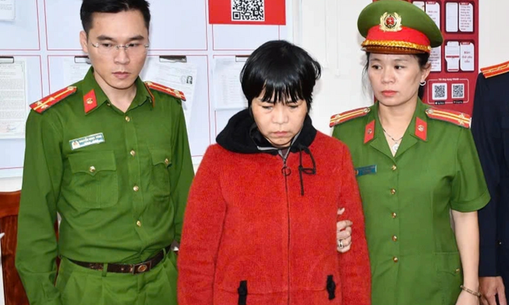 Ác quỷ đội lốt người mẹ