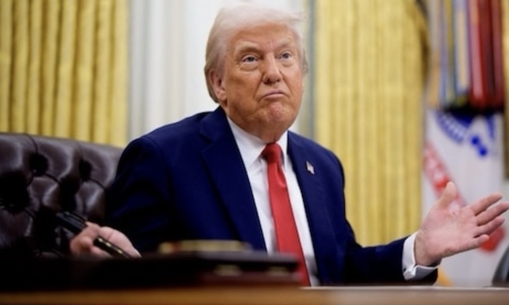 Ông Trump kêu gọi các công ty chuyển đến Mỹ để tránh thuế quan