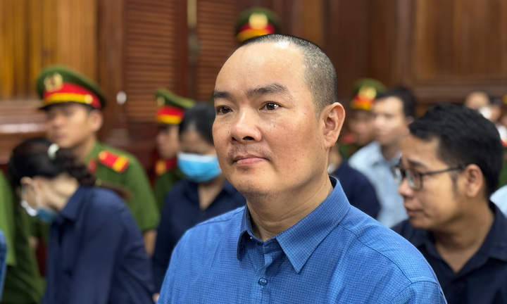 Đề nghị tuyên Giám đốc Trung tâm dạy nghề lái xe Sài Gòn từ 11 - 12 năm tù