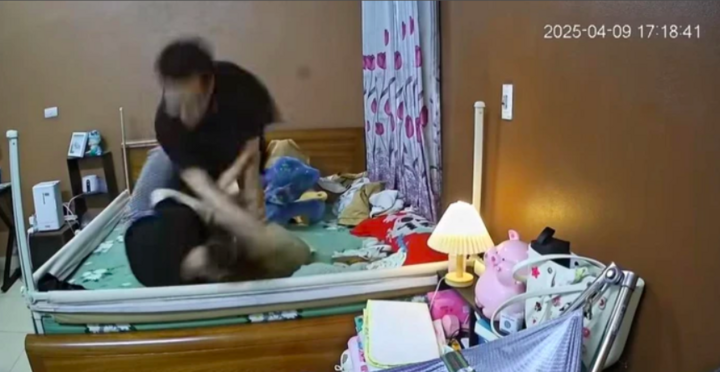 DJ Ximer cam kết sẽ không đánh vợ nữa