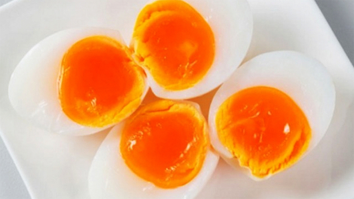 Cách luộc trứng lòng đào dẻo chuẩn ngon