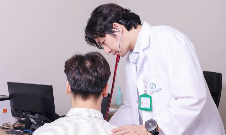 Bác sĩ từ chối quảng cáo sữa: Không đổi niềm tin người bệnh lấy vài giây TikTok